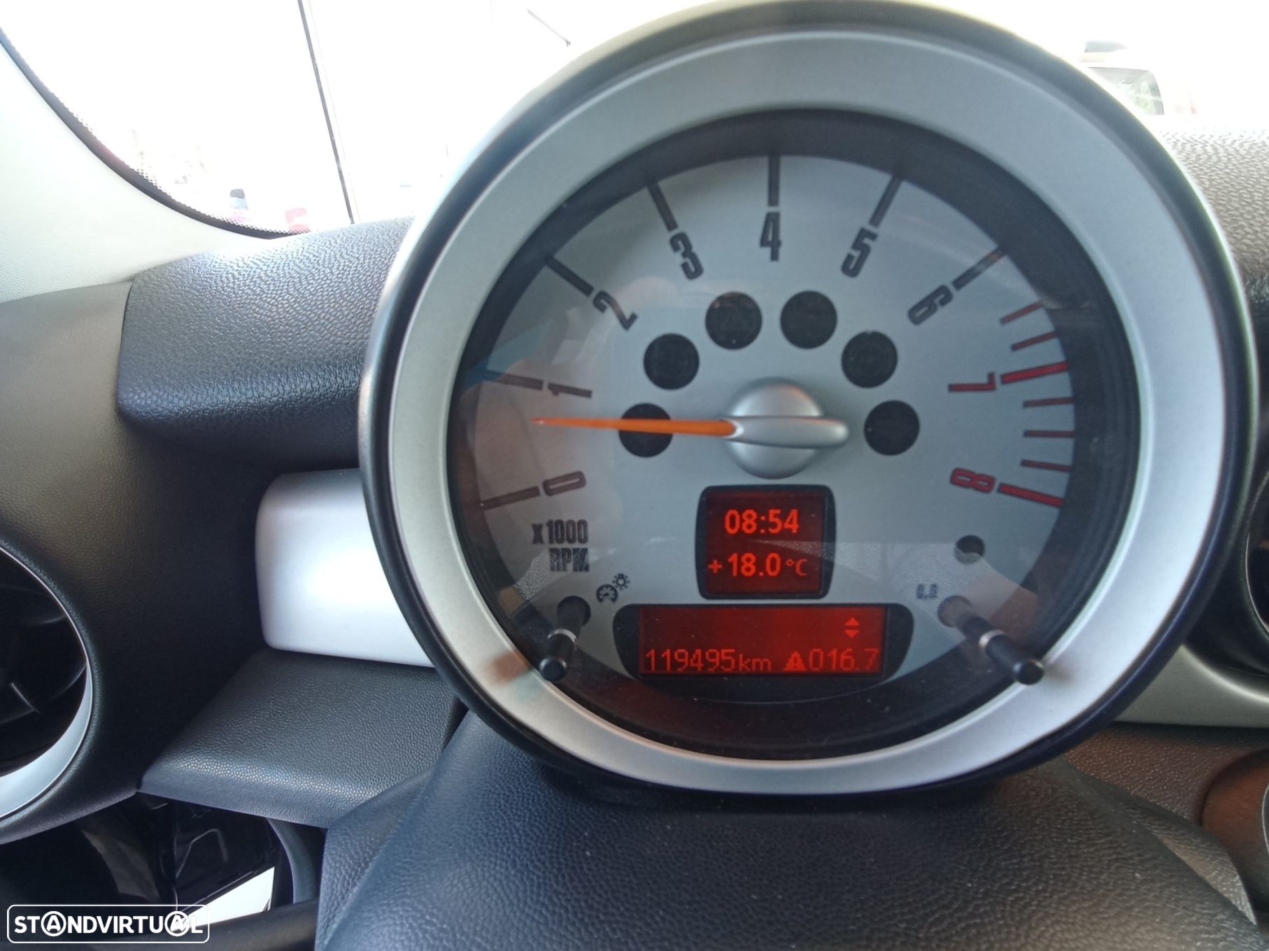 MINI 3 Portas One 1.4 - 11