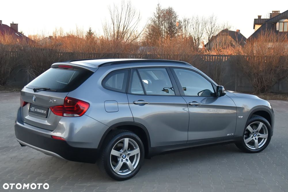 BMW X1 sDrive18i Sport Line - 15