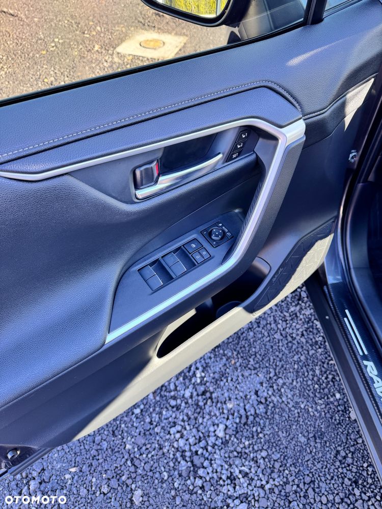 Toyota RAV4 2.5 Hybrid Executive 4x4 - 6