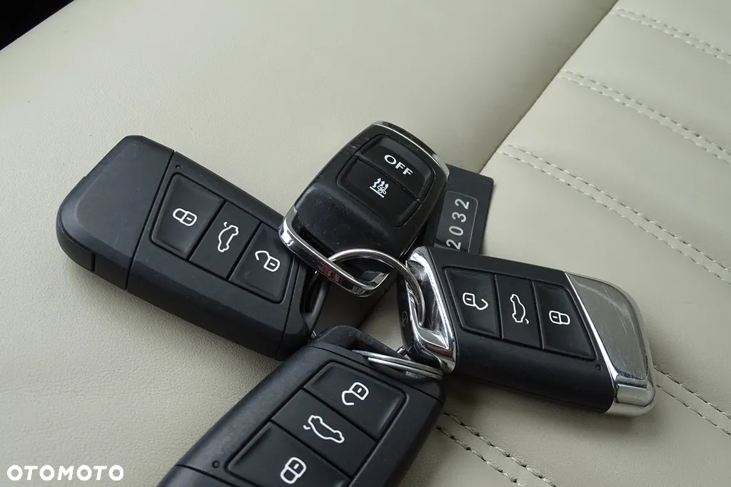 Skoda Superb 1.4 TSI Plug-In Hybrid L&K DSG - 41