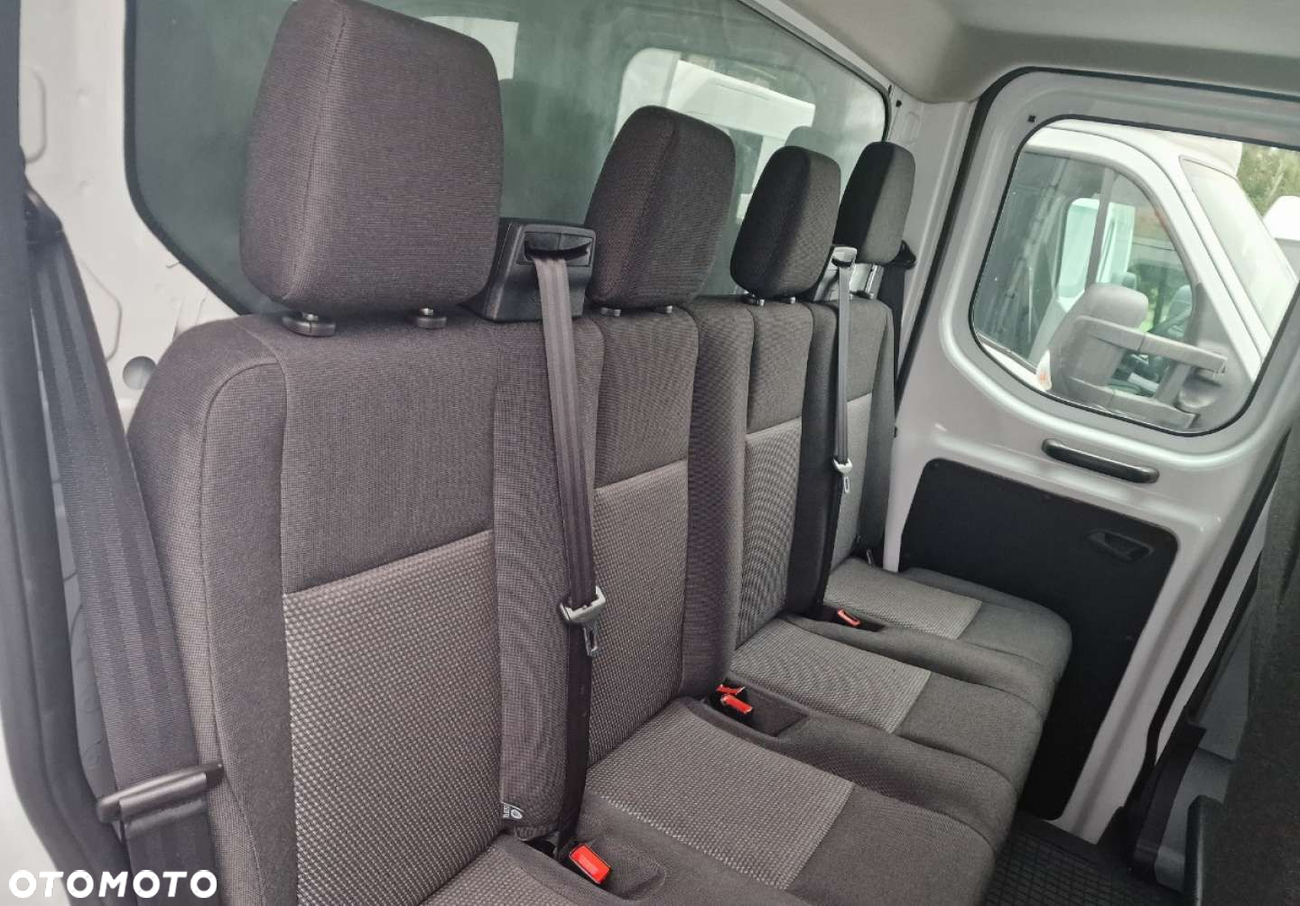 Ford Transit - 19