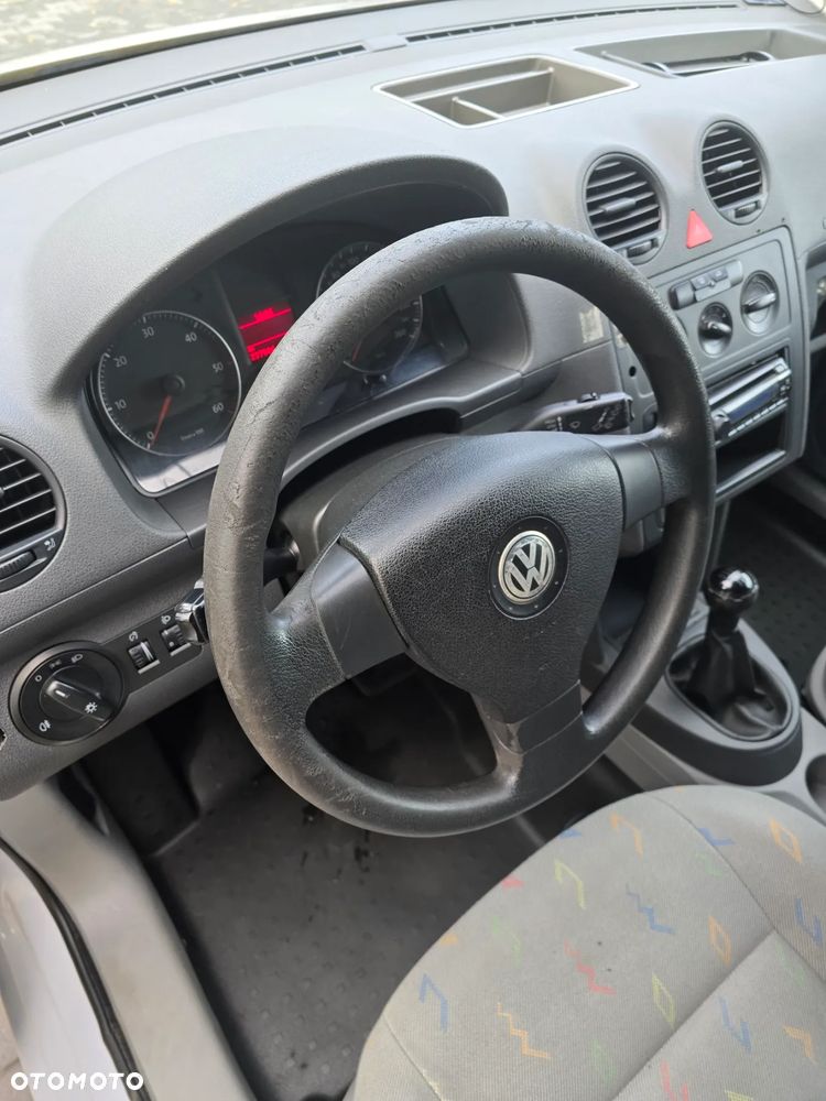 Volkswagen CADDY - 13