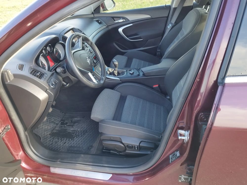 Opel Insignia - 13