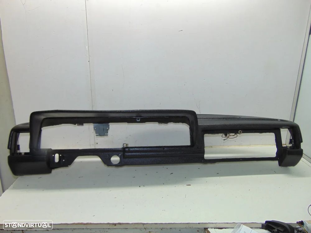 Volvo 244 tablier - 1