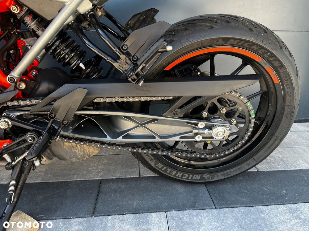 KTM Duke 125 - 11