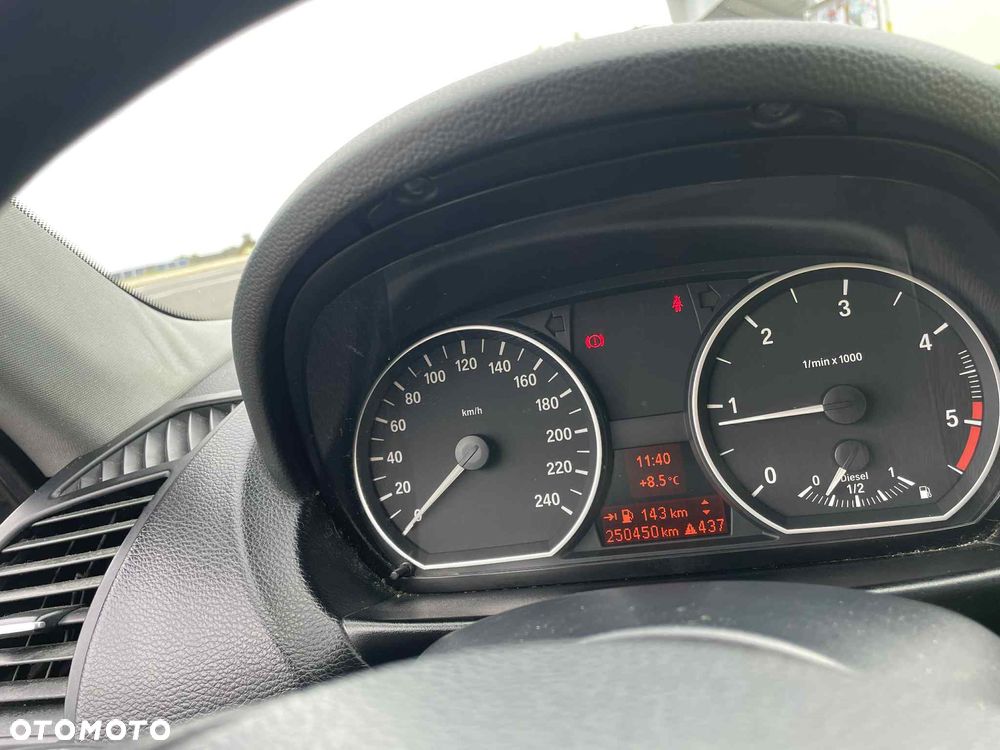 BMW Seria 1 118d - 8