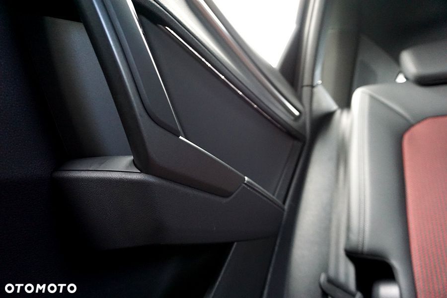 Audi Q3 35 TFSI S tronic S line - 40