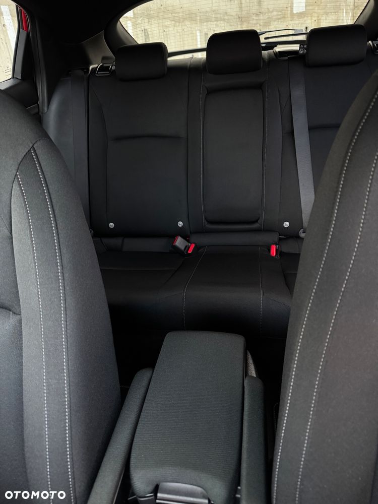 Honda Civic 1.0 i-VTEC Turbo Comfort Sport Line - 13