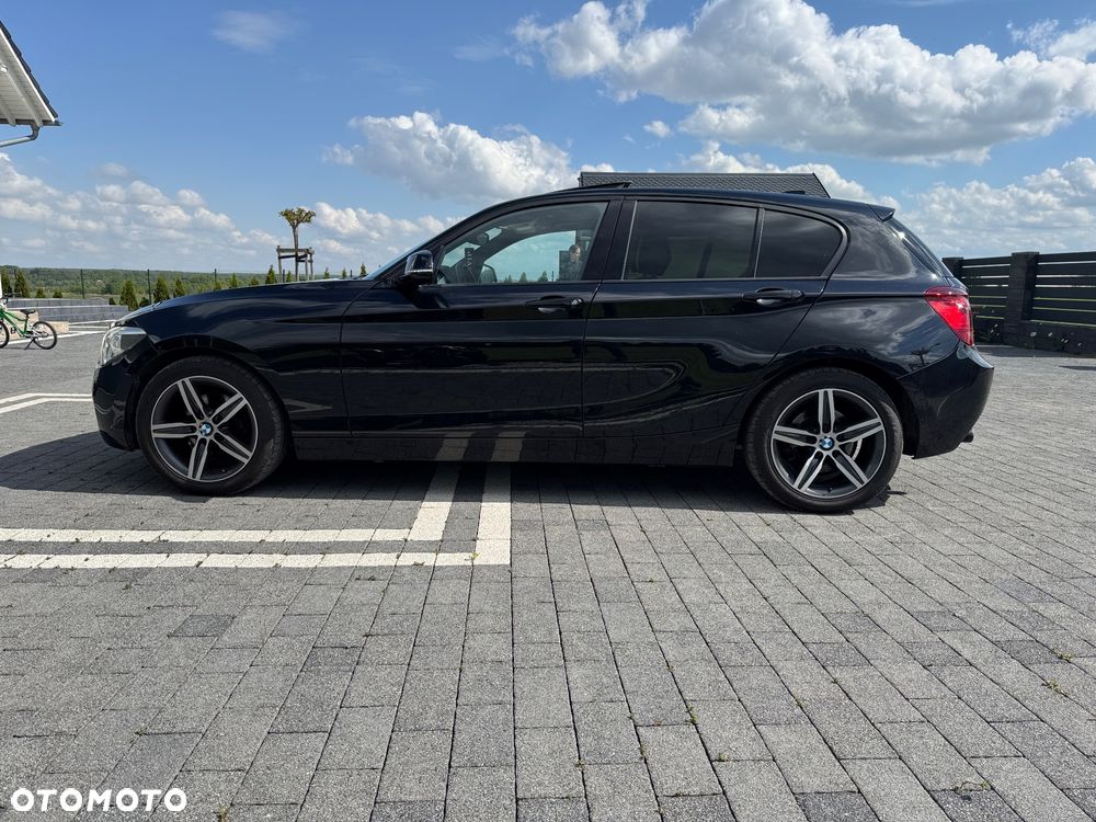 BMW Seria 1 120d Sport-Aut Sport Line - 14