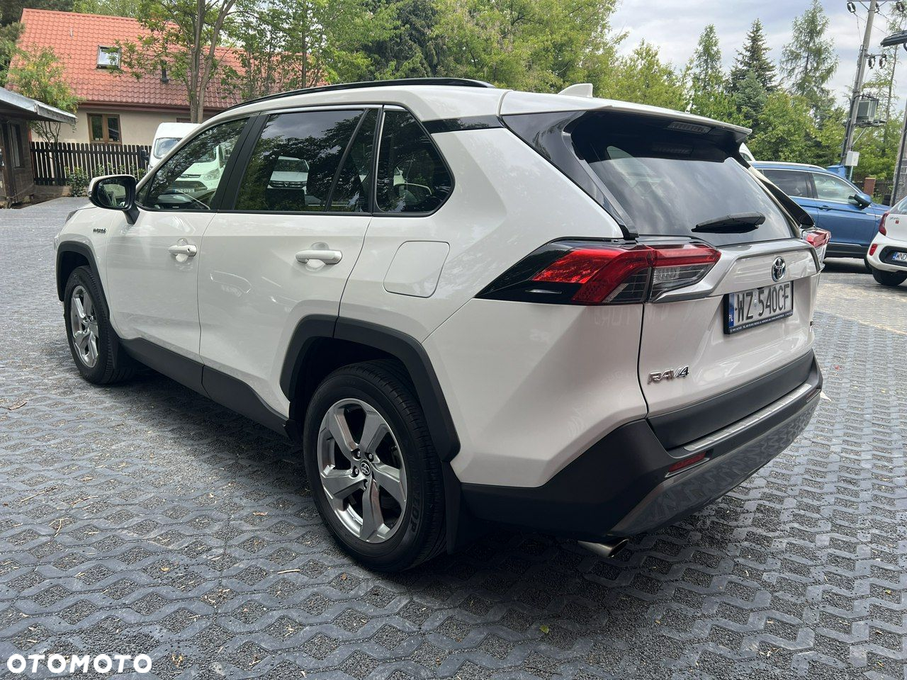 Toyota RAV4 - 7