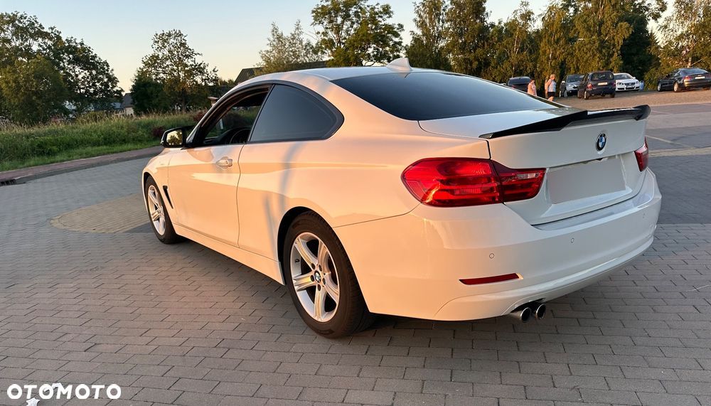 BMW Seria 4 428i Coupe - 4