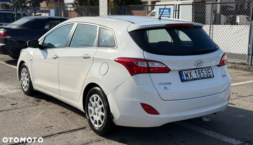 Hyundai i30 1.6 CRDi Classic - 3