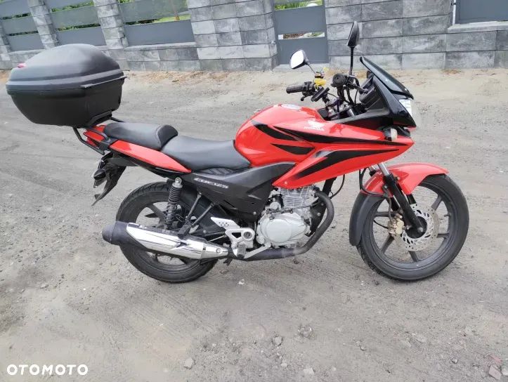 Honda CBF - 2