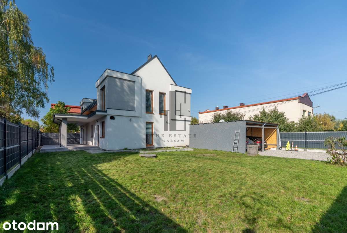 House - View 2