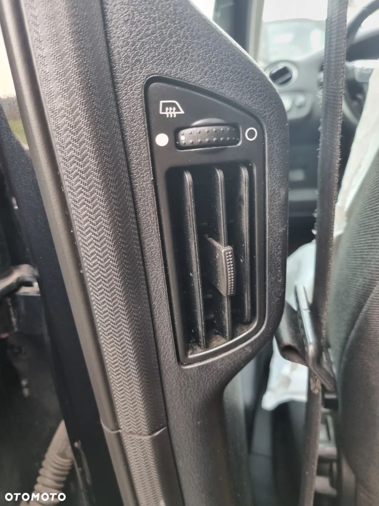Ford Galaxy 1.6 TDCi DPF Start-Stop Titanium - 6