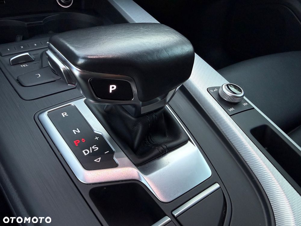 Audi A4 Avant 2.0 TDI ultra S tronic sport - 26