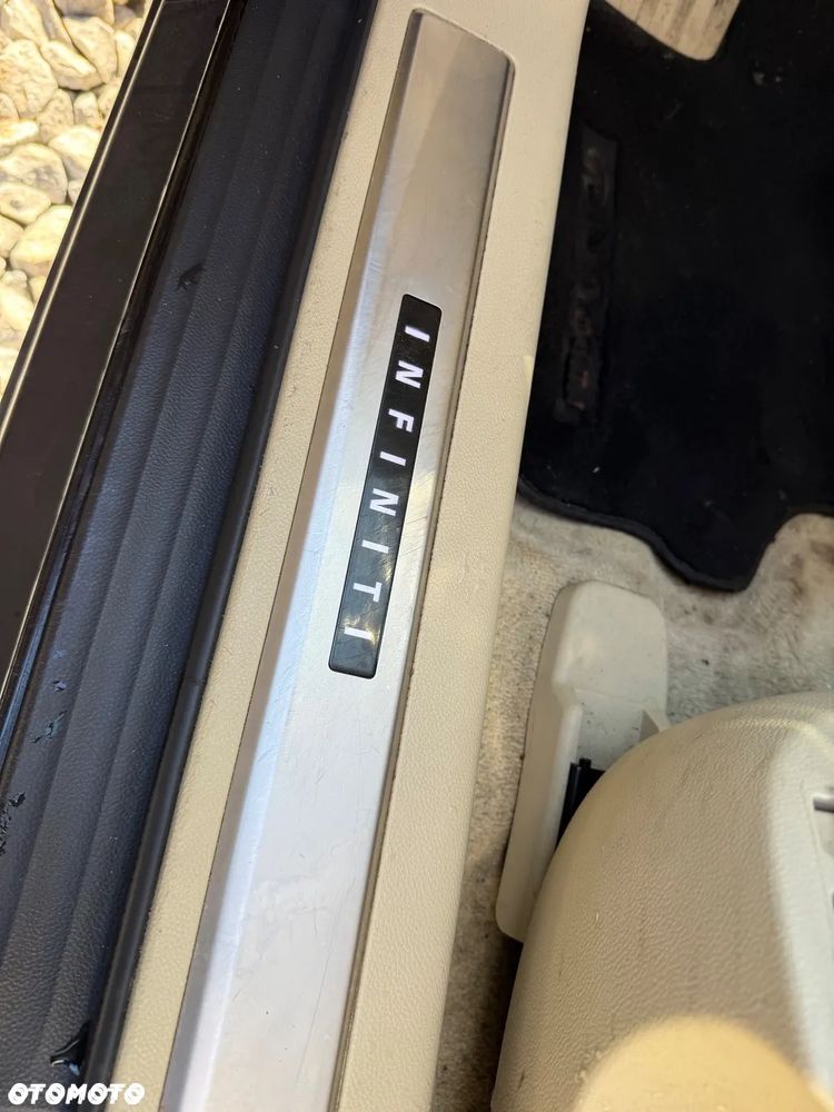 Infiniti QX70 5.0 AWD S Premium - 20