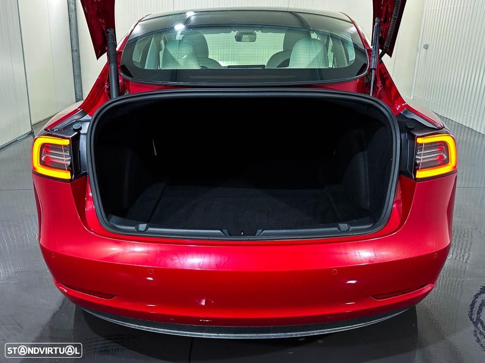 Tesla Model 3 Long Range AWD Dual Motor - 36