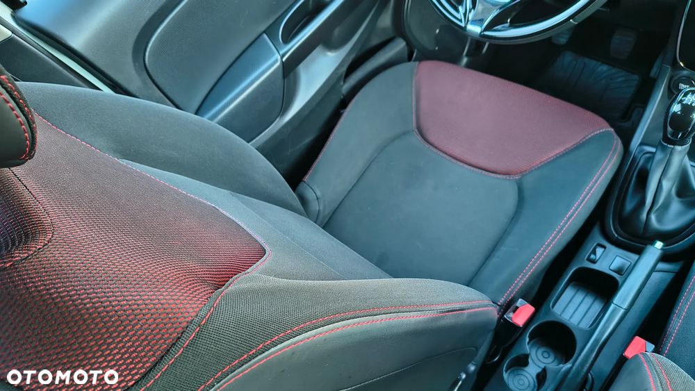 Renault Clio - 26
