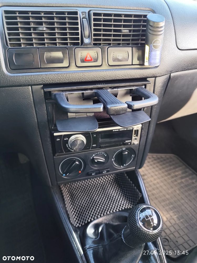 Volkswagen Golf IV 1.4 Basis - 19