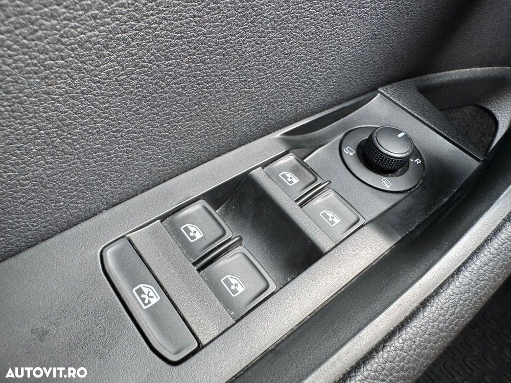 Skoda Superb 2.0 TDI DSG Ambition - 16