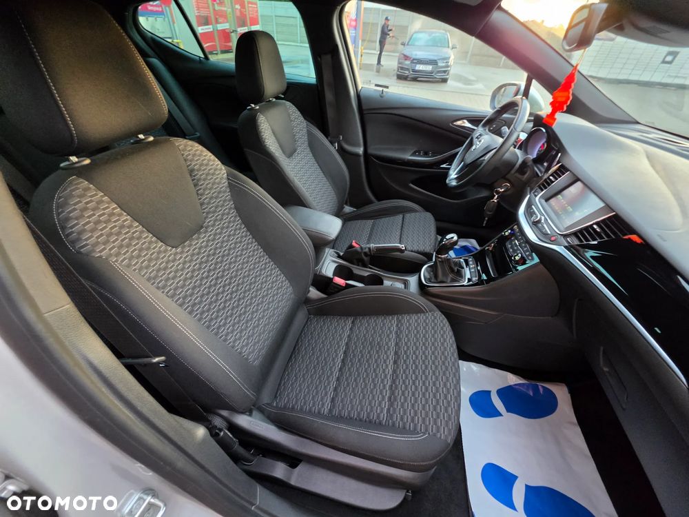 Opel Astra 1.6 D (CDTI) Start/Stop Business - 23