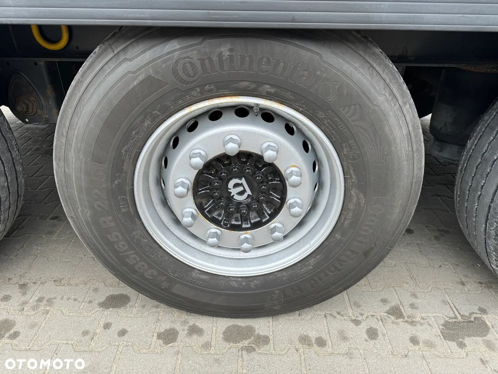 Krone SD Firanka Certyfikat XL, Dach podnoszony - 23