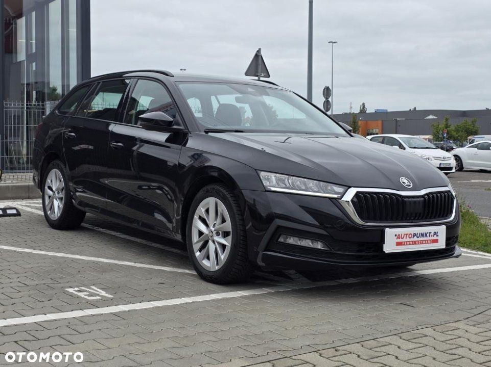 Skoda Octavia - 23
