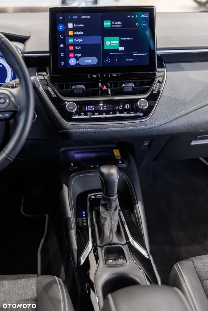Toyota Corolla - 28