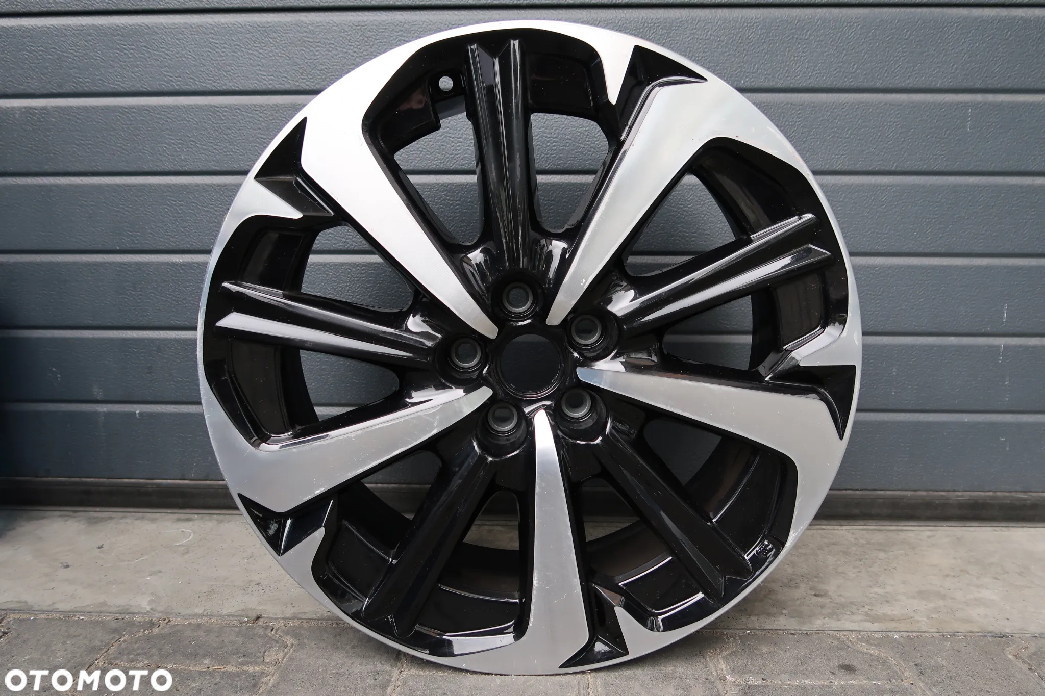 C56 FELGA MAZDA  7,5X20ET45 996177500KH - 3