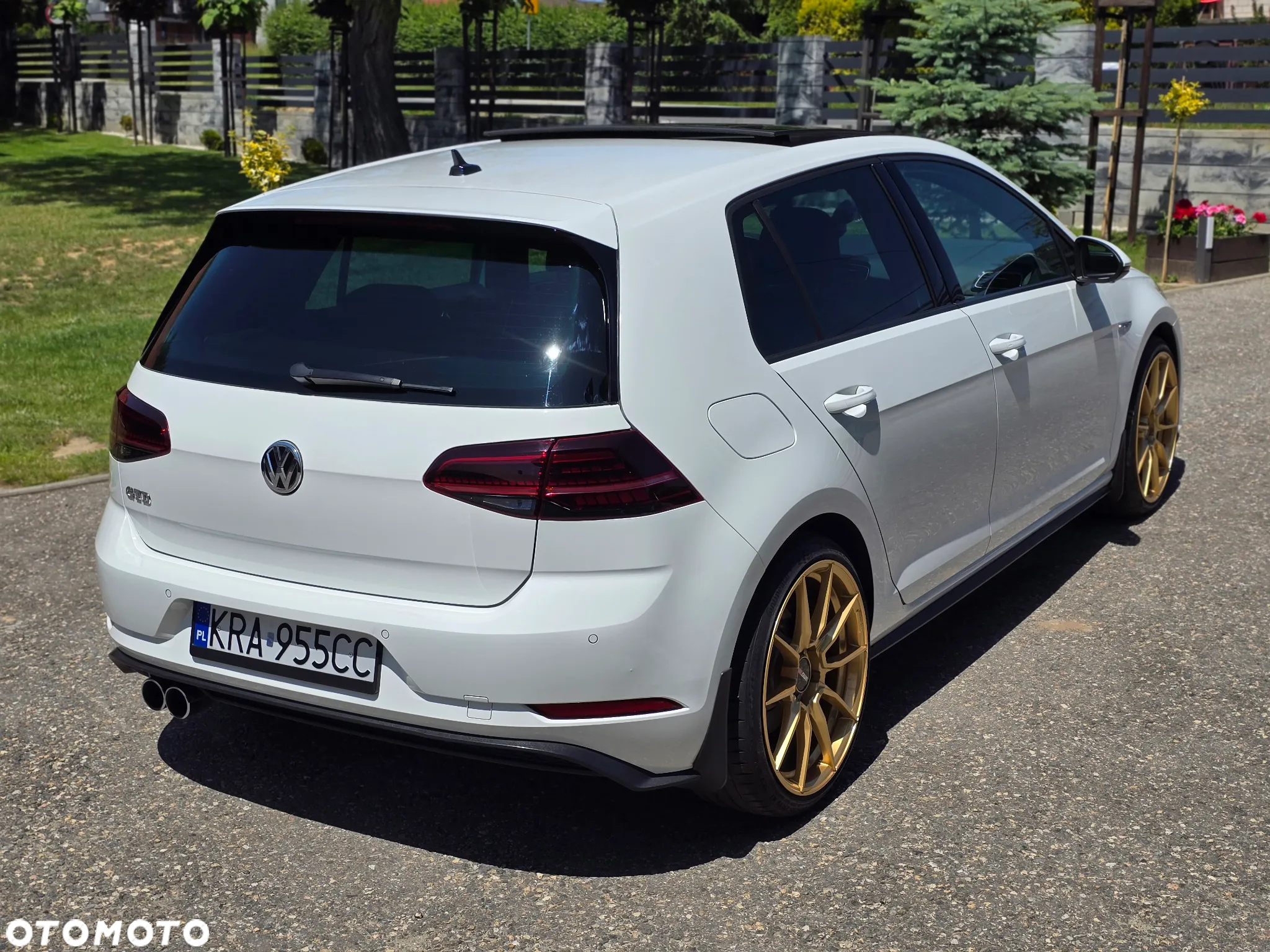 Volkswagen Golf GTD 2.0 TDI SCR DSG - 9