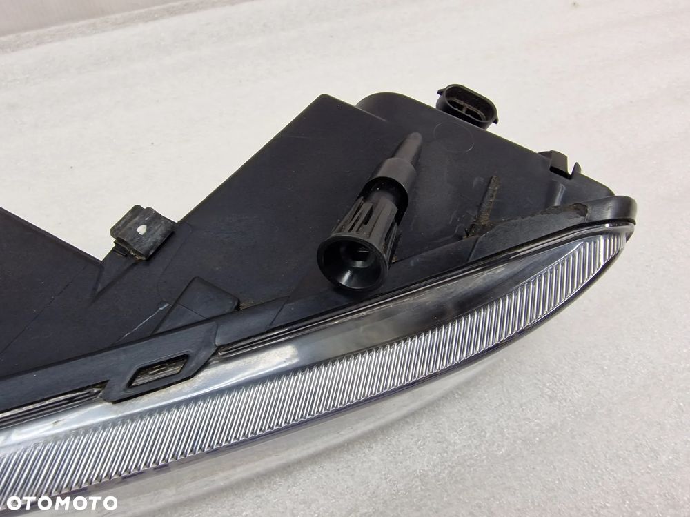 VW PASSAT B7 10- 3AA R-LINE PRAWY HALOGEN NA JEDNĄ ŻARÓWKĘ , NR AUKCJI H275 - 5