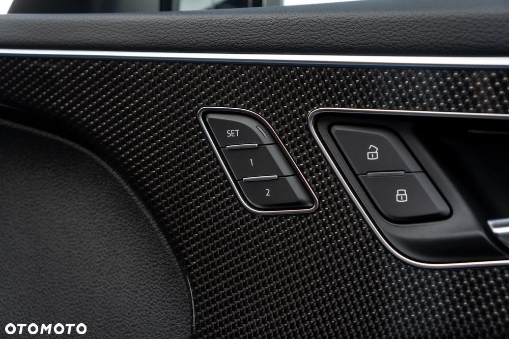 Audi SQ8 - 23