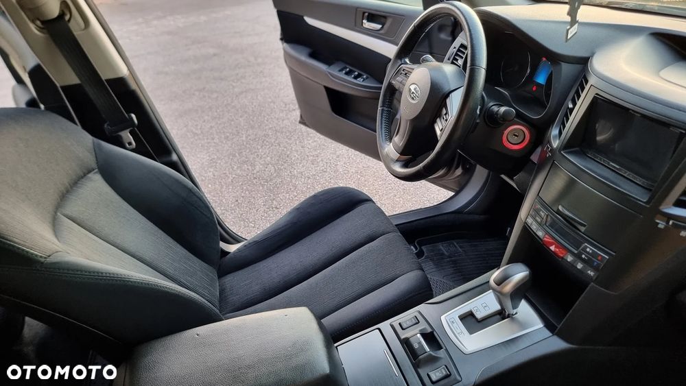 Subaru Outback 2.0 D Comfort AT - 13