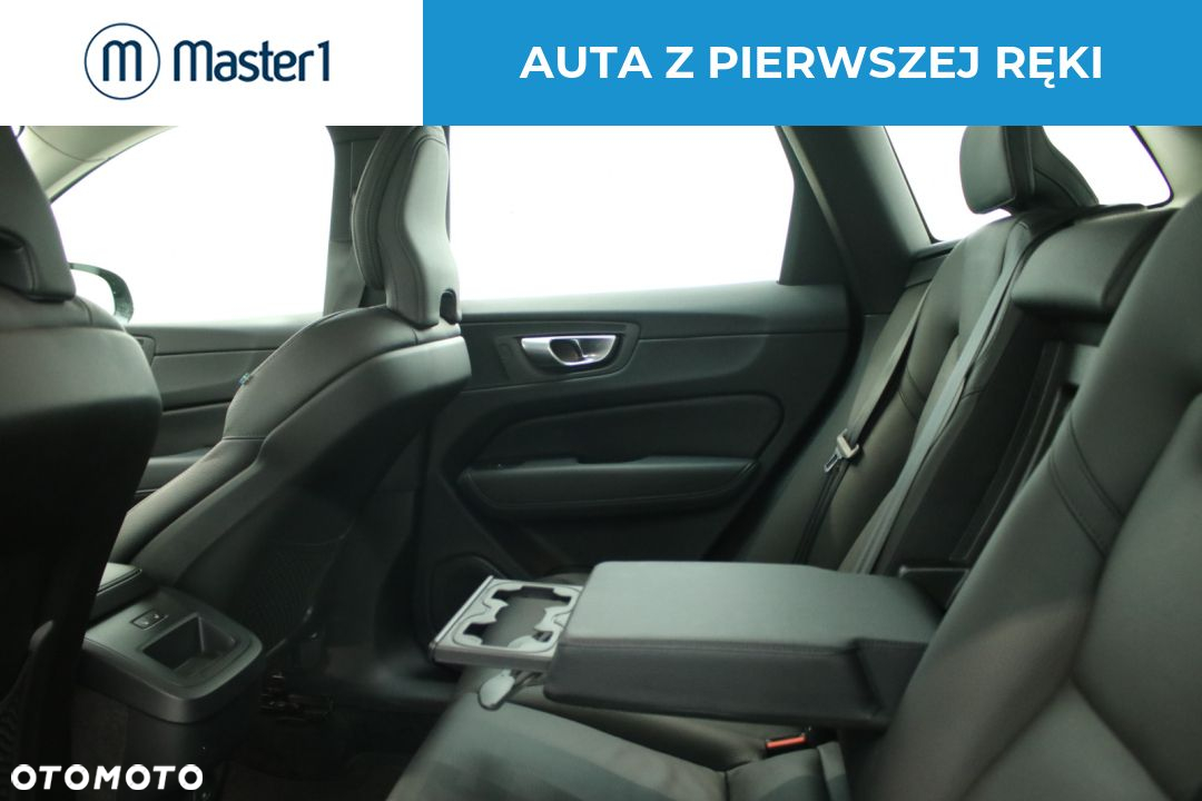 Volvo XC 60 - 8