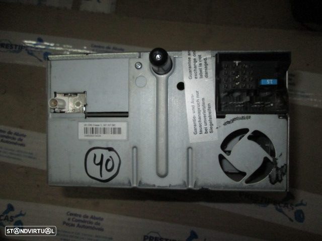 Radios 13262382UZT OPEL CORSA D 2008 DELPHI GRUNDIG CD 30 - 3