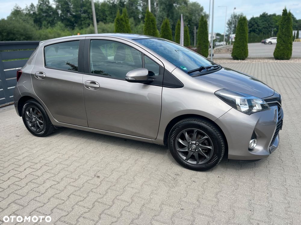 Toyota Yaris 1.33 VVT-i Edition - 9