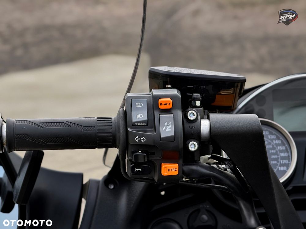 Kawasaki Concours - 10