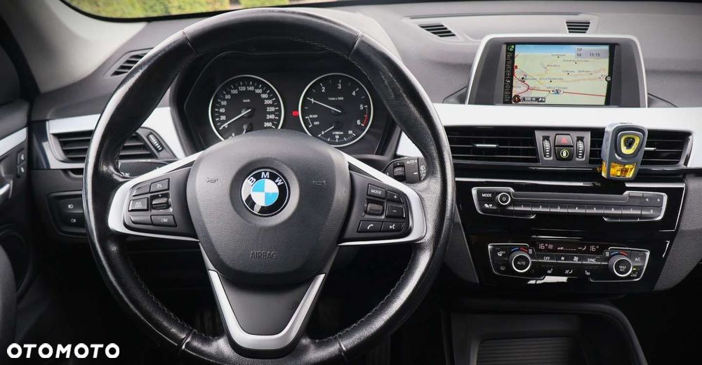 BMW X1 - 13
