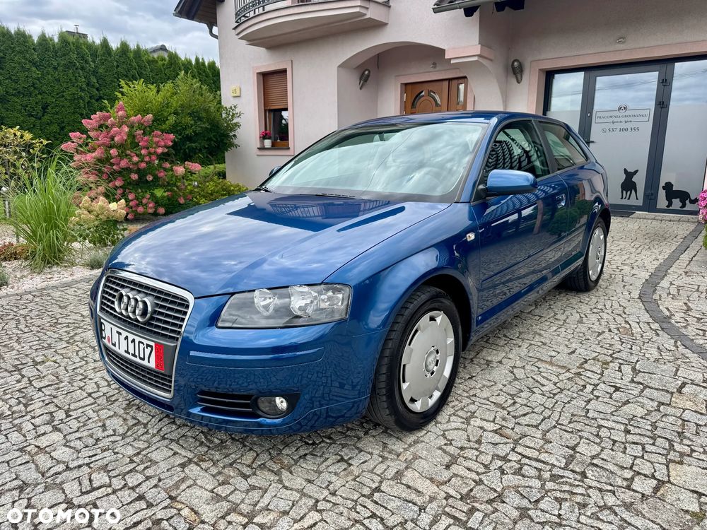 Audi A3 3-drzwiowe 1.6 Ambition - 1