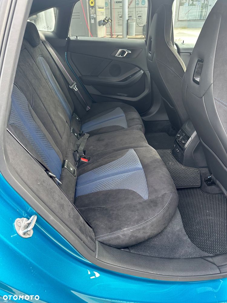 BMW Seria 2 220i xDrive M Sport - 8