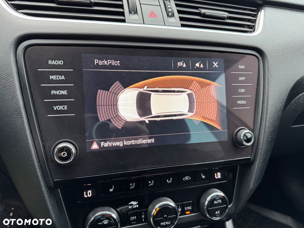 Skoda Octavia 2.0 TDI Soleil - 38