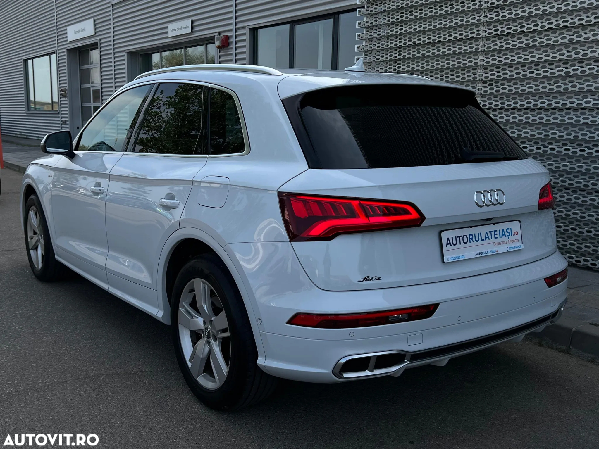 Audi Q5 55 TFSI e quattro S tronic - 5