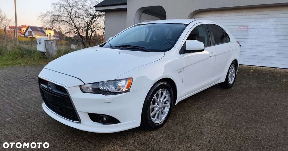 Mitsubishi Lancer - 3