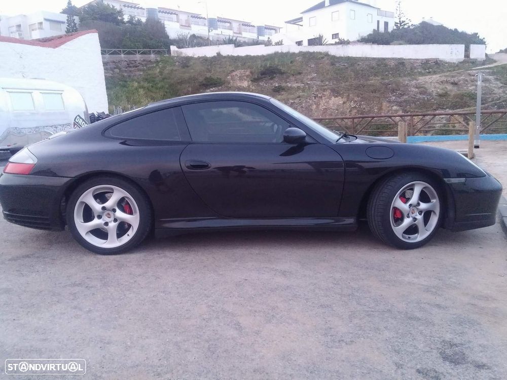 Porsche 911 (996) - 8