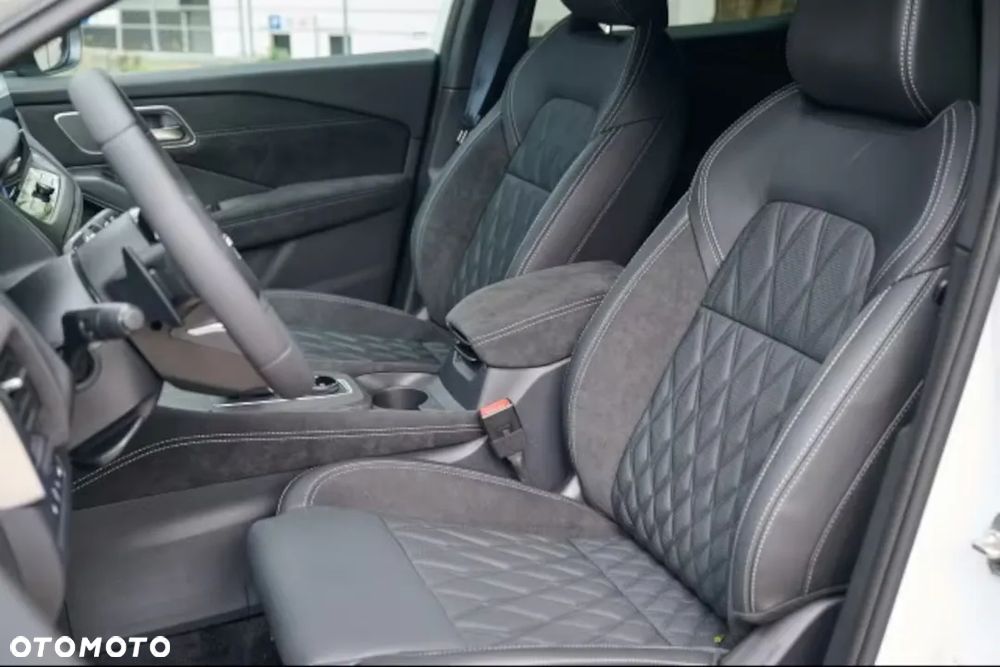 Nissan Qashqai 1.3 DIG-T MHEV 4x4 Tekna Xtronic - 14