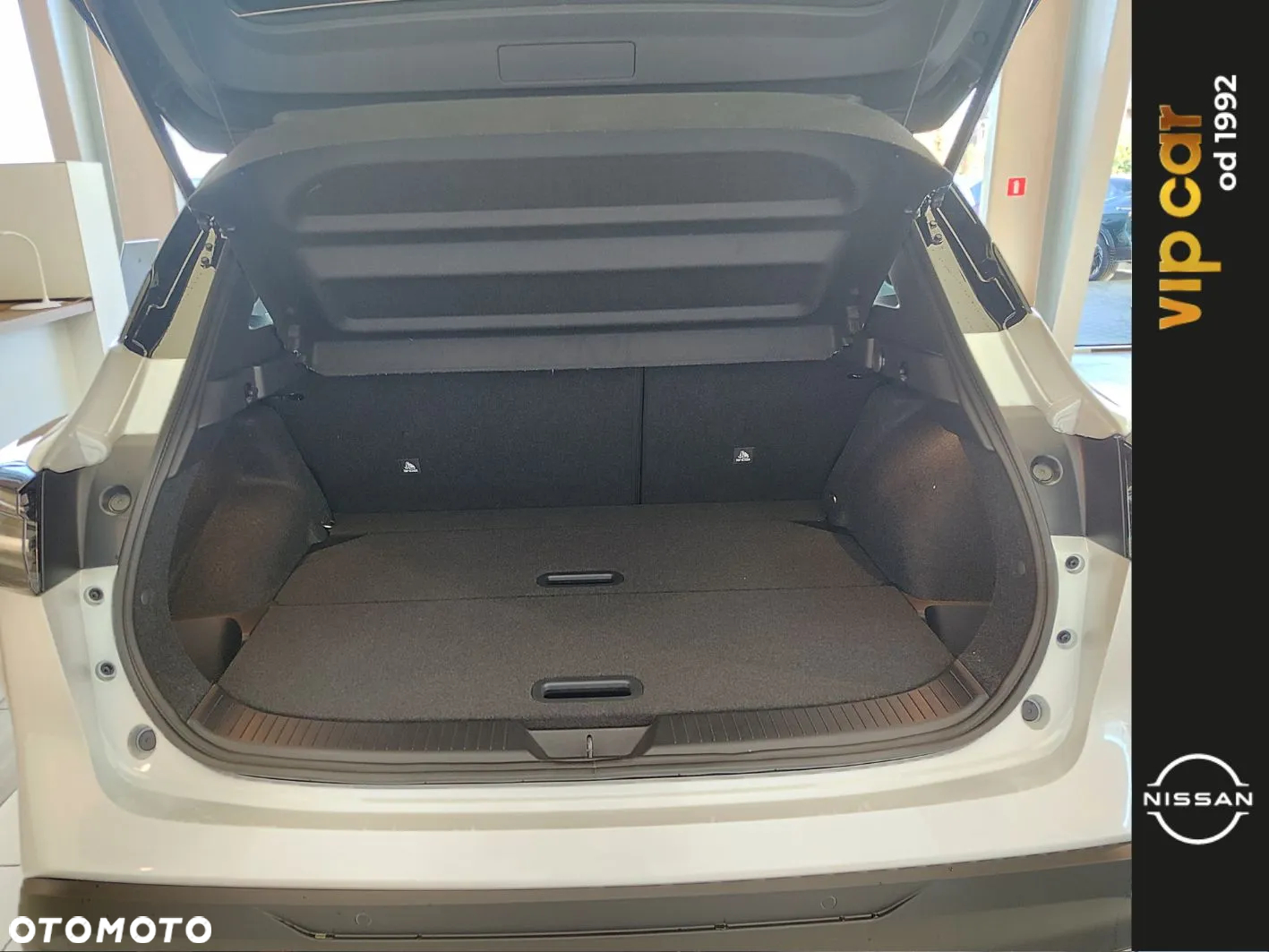 Nissan Qashqai 1.3 DIG-T mHEV N-Connecta Xtronic - 12