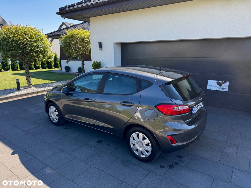 Ford Fiesta - 12