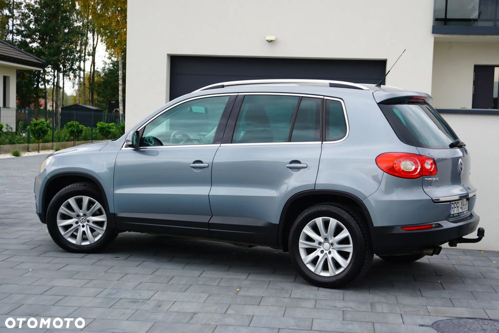 Volkswagen Tiguan - 16