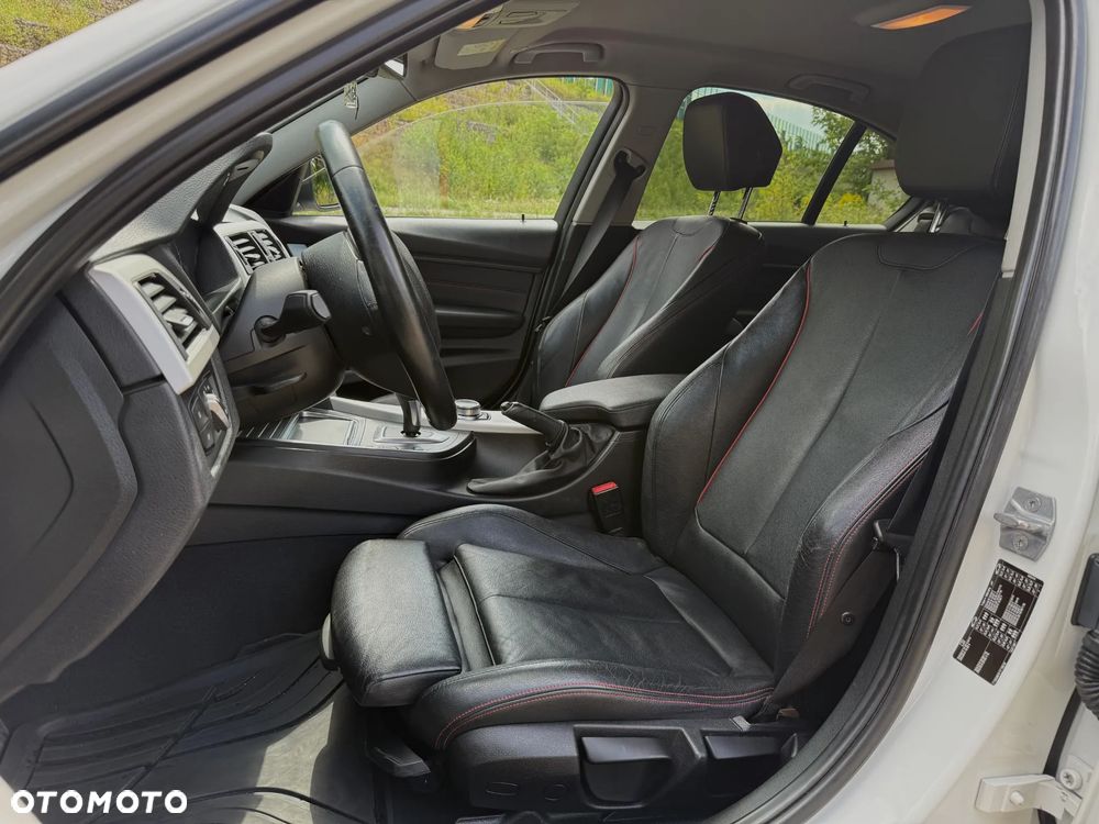 BMW Seria 3 318d - 13